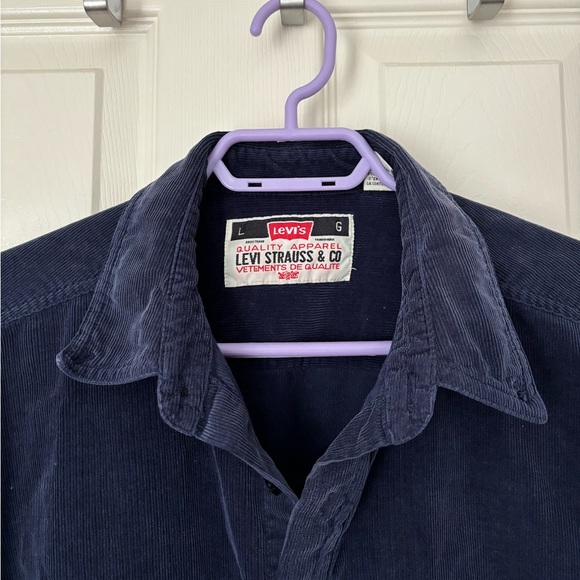 Levi’s Corduroy Button Up - Picture 2 of 3